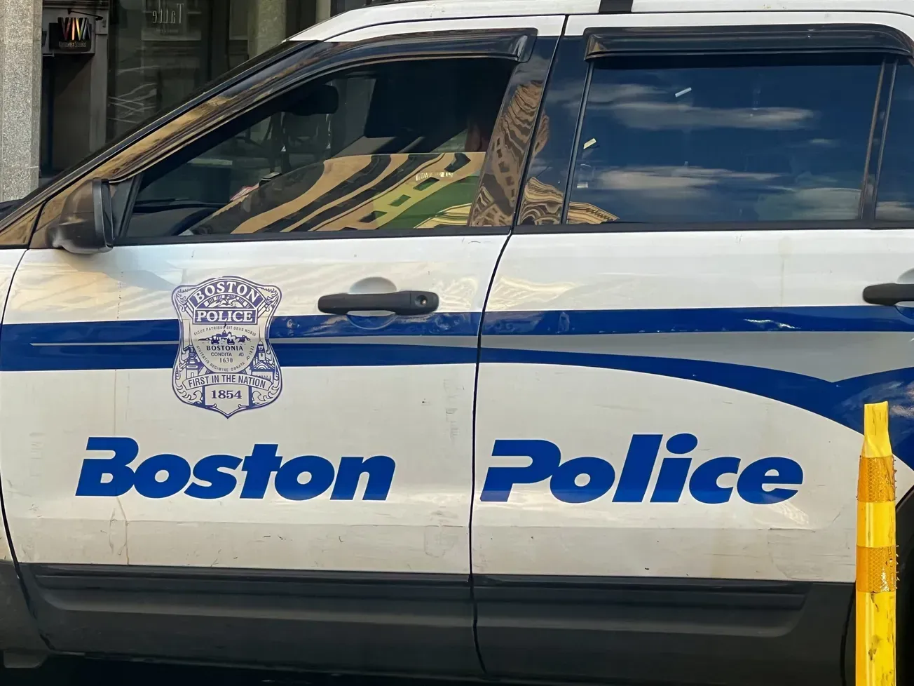 Fallecimiento de Enrique Delgado-Garcia en la Academia de Policía Estatal de Massachusetts
