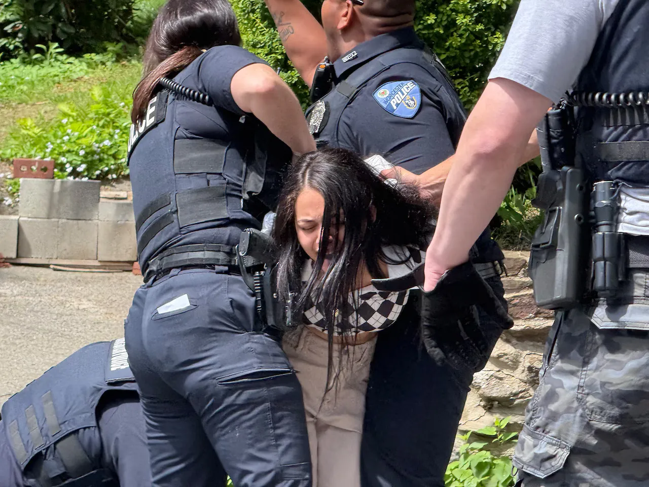 La "oleada" de ICE ha comenzado en Boston y en todo el estado; Wu la califica como un "ataque inconstitucional"