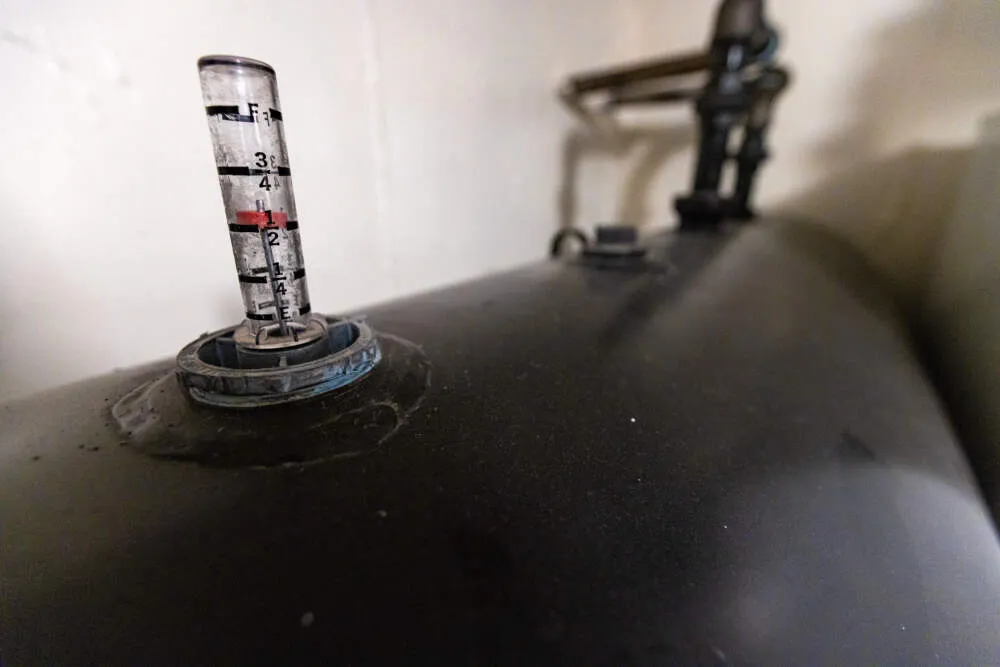 El cierre del gobierno está demorando un programa vital de apoyo para calefacción en Massachusetts