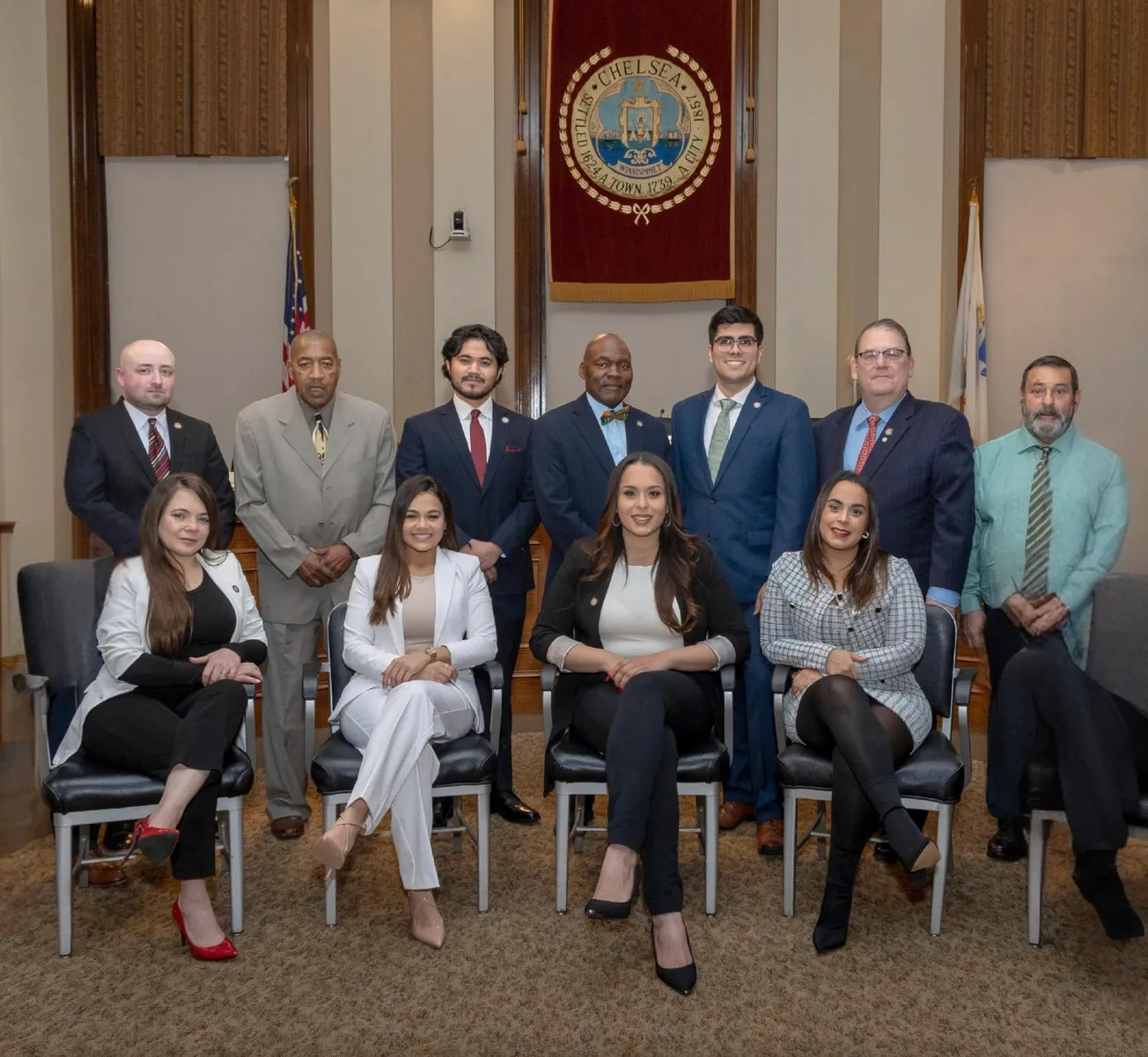 La fuerza latina pierde la mayoría en Chelsea
