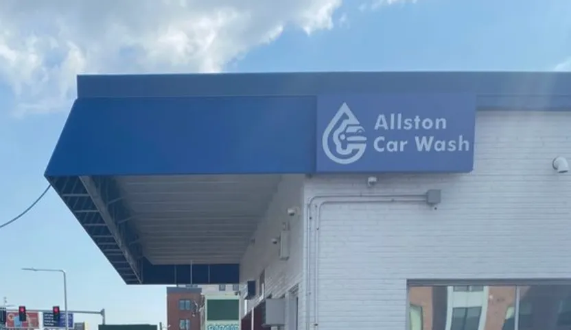 Presidente estudiantil de un club de BU dice haber pedido a ICE intervenir en Allston, dejando nueve detenidos