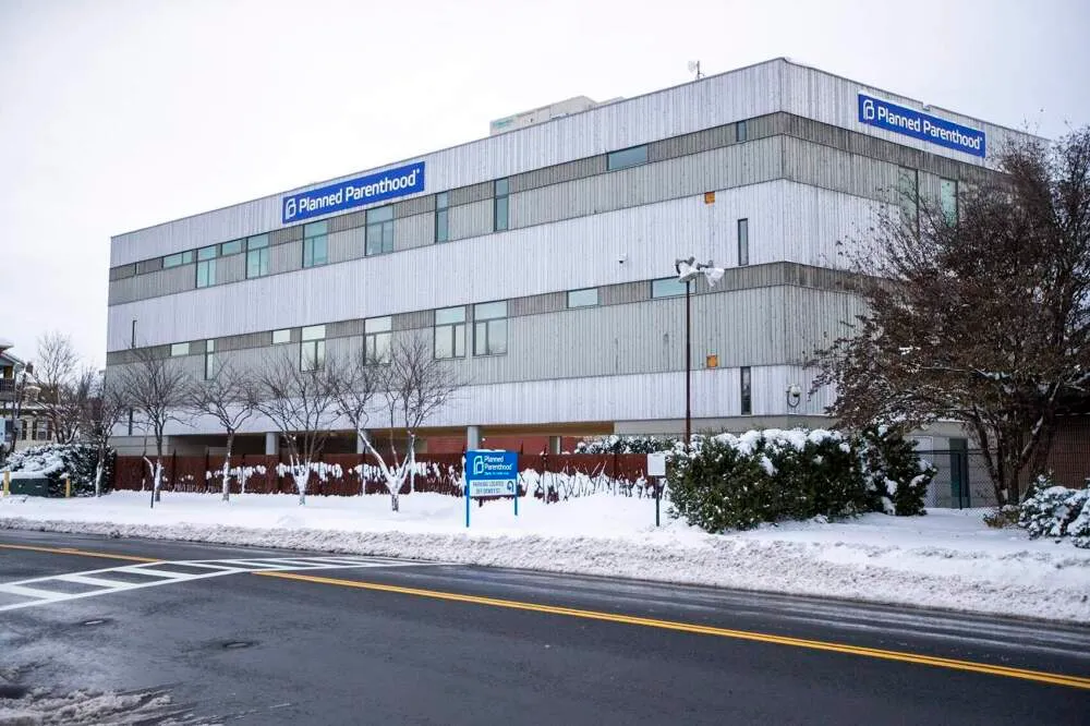 Opciones anticonceptivas para todos: Planned Parenthood en Massachusetts ahora ofrece vasectomías