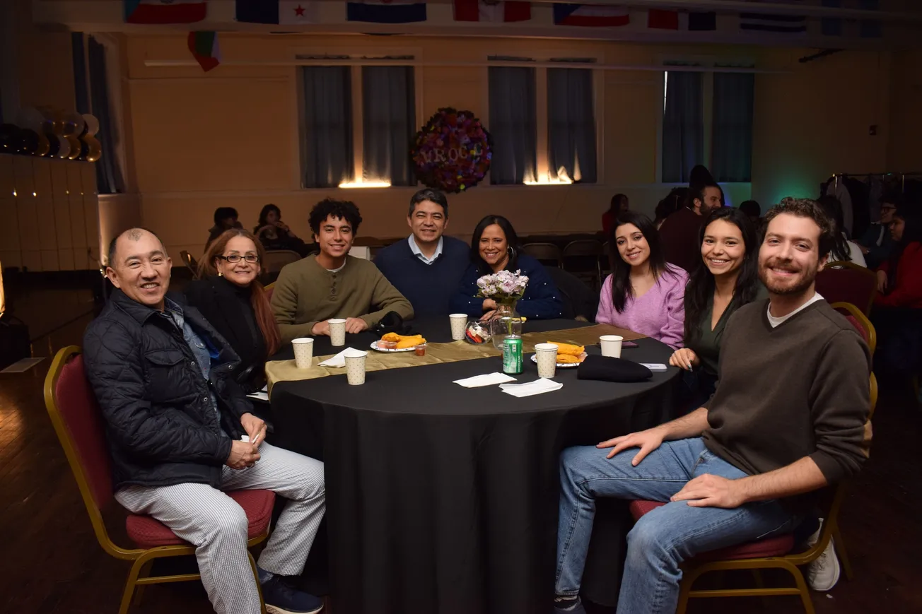 “Jóvenes latinos líderes del futuro” en Massachusetts serán celebrados durante el Día del Amigo