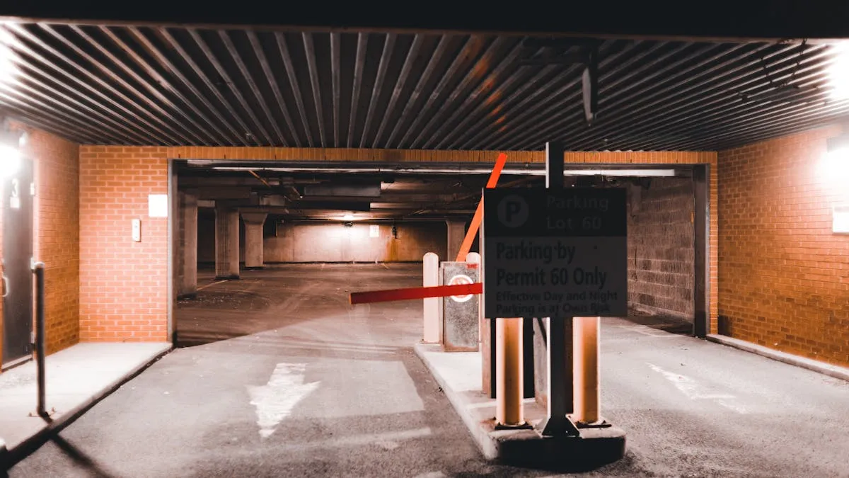 Adiós a los stickers: los permisos de estacionamiento residencial en Chelsea ahora son 100% digitales