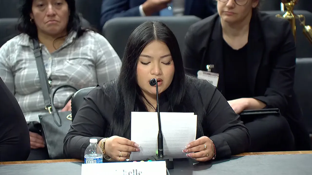 “ICE nos quitó tanto”: Adolescente de Massachusetts relata entre lágrimas su detención ante el Congreso