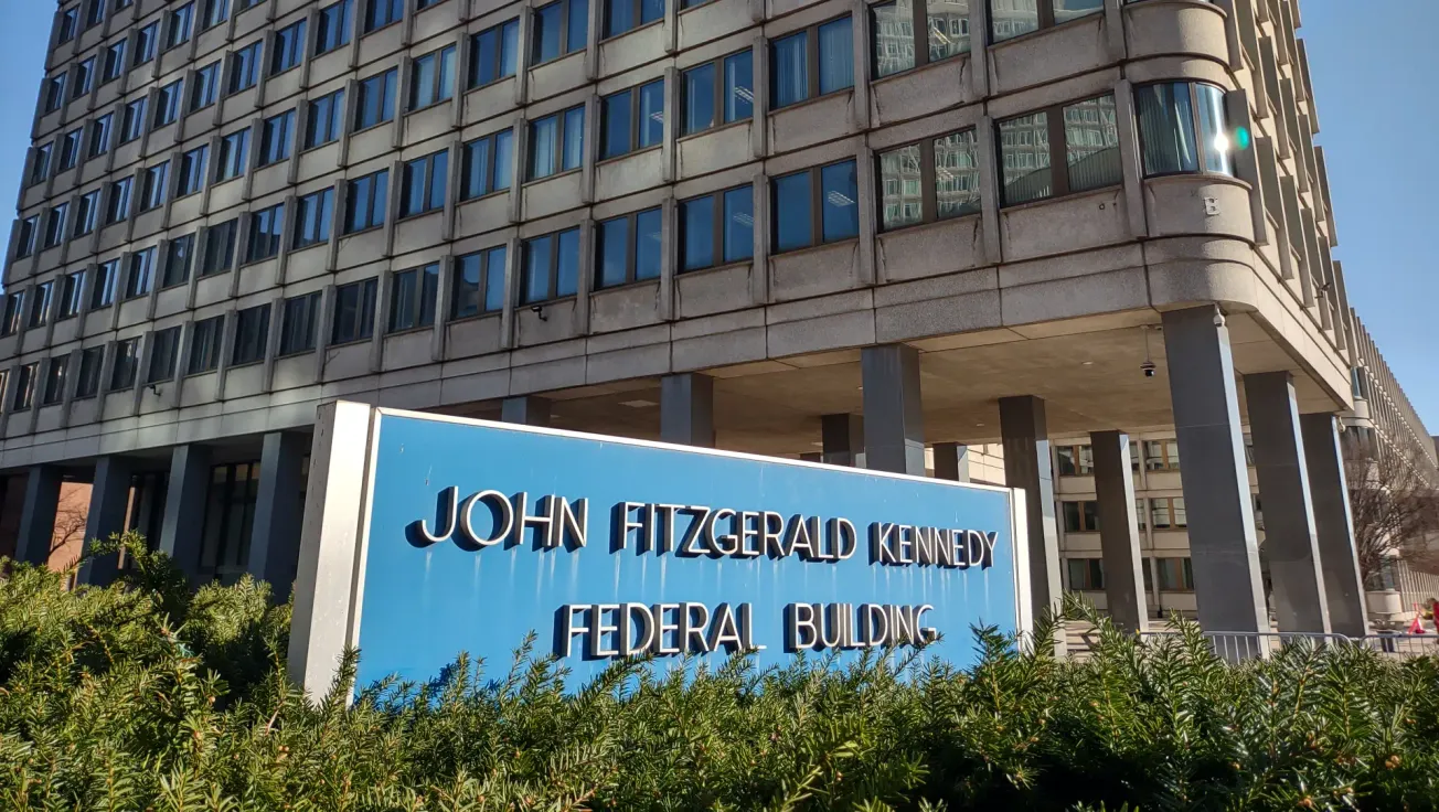 Juez ordena la liberación de un adolescente de 14 años de Marlborough detenido por el Departamento de Seguridad Nacional