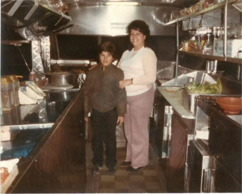 10,000 TACOS: El podcast en honor a una pareja de emprendedores mexicanos