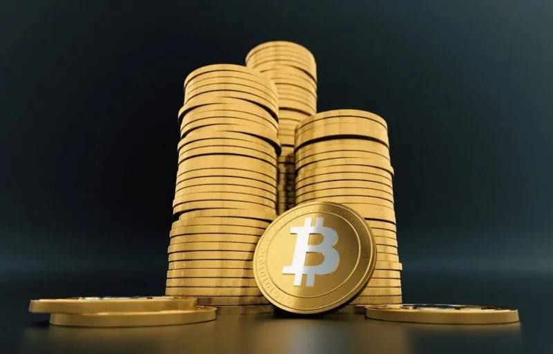 Valor del bitcoin cayó alrededor de 12% después de que Elon Musk lo rechazara