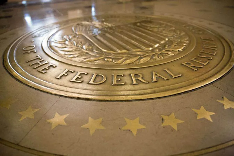 La Fed es presionada para dejar de inyectar millones de dólares a la economía