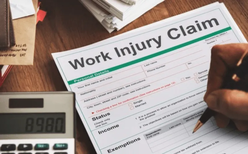 ¿Qué hacer si eres inmigrante y sufres accidente laboral en MA? Abogado responde