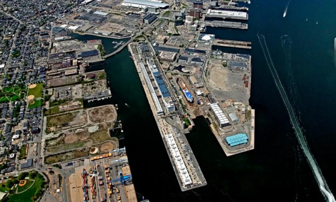 Boston planea la construcción de un malecón en el Seaport