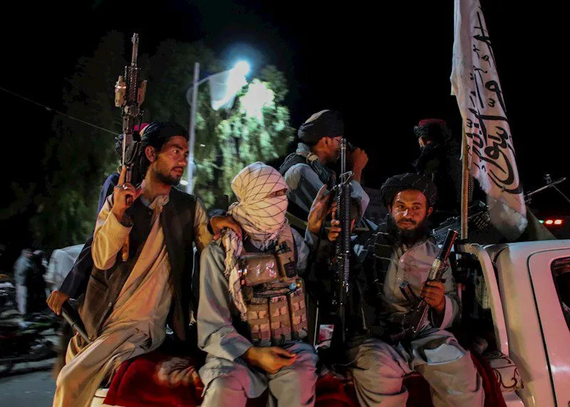 Talibanes en Kabul
