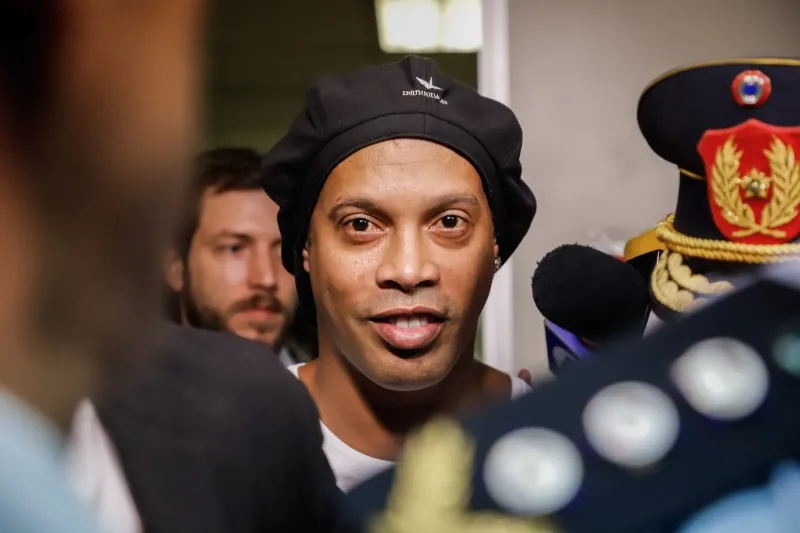Ronaldinho Maradona