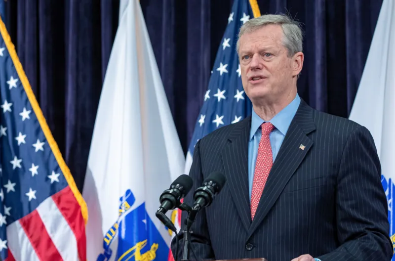 Baker anuncia más de 2 millones de pruebas rápidas de COVID-19 para las comunidades más vulnerables