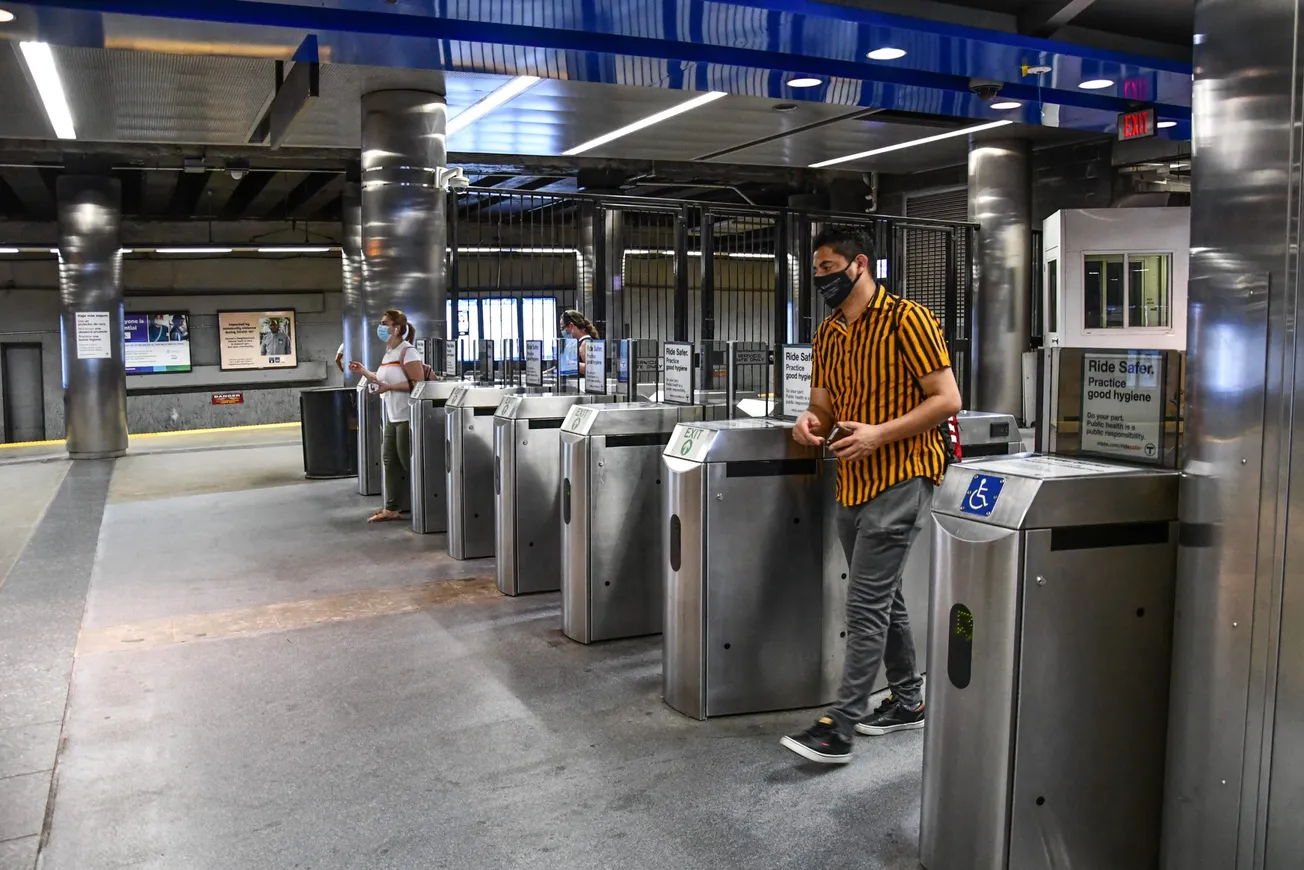 El Youth Pass permite a jóvenes el acceso a tarifas reducidas.