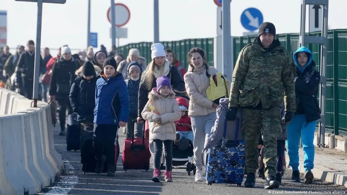 Refugiados ucranianos cruzando hacia Polonia, marzo de 2022. (Foto: Facebook- Міністерство внутрішніх справ України)
