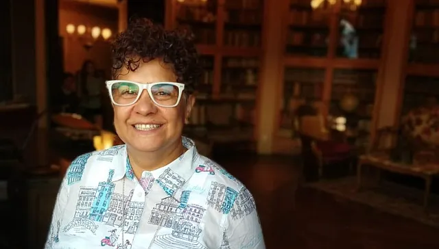 Wu nombra a Gladys Oliveros como enlace para la comunidad latina