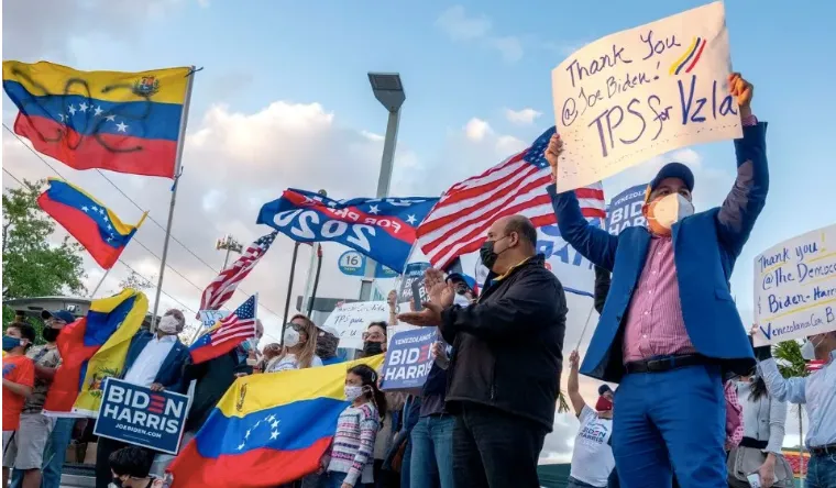 Con este cambio, el número de venezolanos que podrían obtener un permiso para trabajar y residir en Estados Unidos pasa de 24