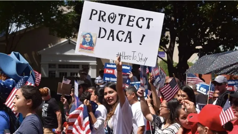 Mas de 600 mil personas dependen de la decisión que tome el Tribunal de Apelaciones sobre DACA | Foto: EFE - Alex Segura