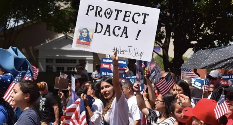 Mas de 600 mil personas se verán afectadas por la decisión que tome el Tribunal de Apelaciones sobre DACA | Foto: Archivo EFE