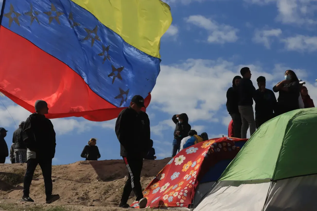 MIGRACIÓN. Los inmigrantes venezolanos, hatianos o nicaragüenses que quieran permanecer legalmente en Estados Unidos son prop