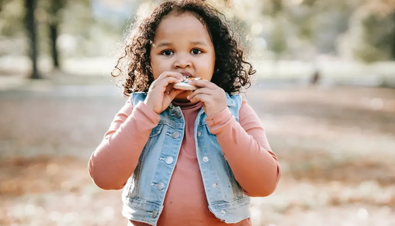 LATINOS. Según los CDC, los latinos son el grupo más afectado por la obesidad infantil. | Foto: Pexels.