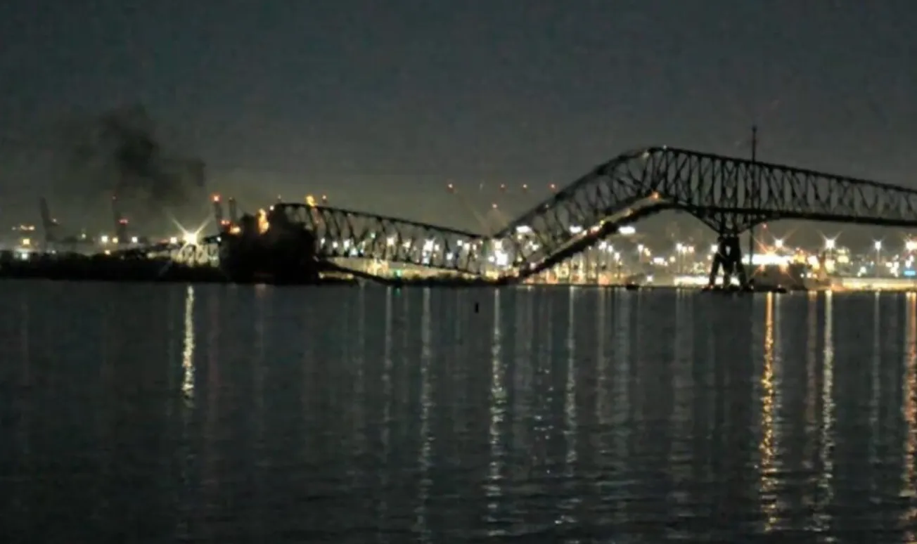 Buscan sobrevivientes en el río Patapsco tras el derrumbe del puente de Baltimore